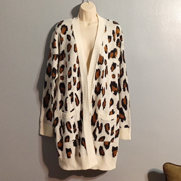 Leopard 🐆 print women's XL cardigan - Picture 7 of 16